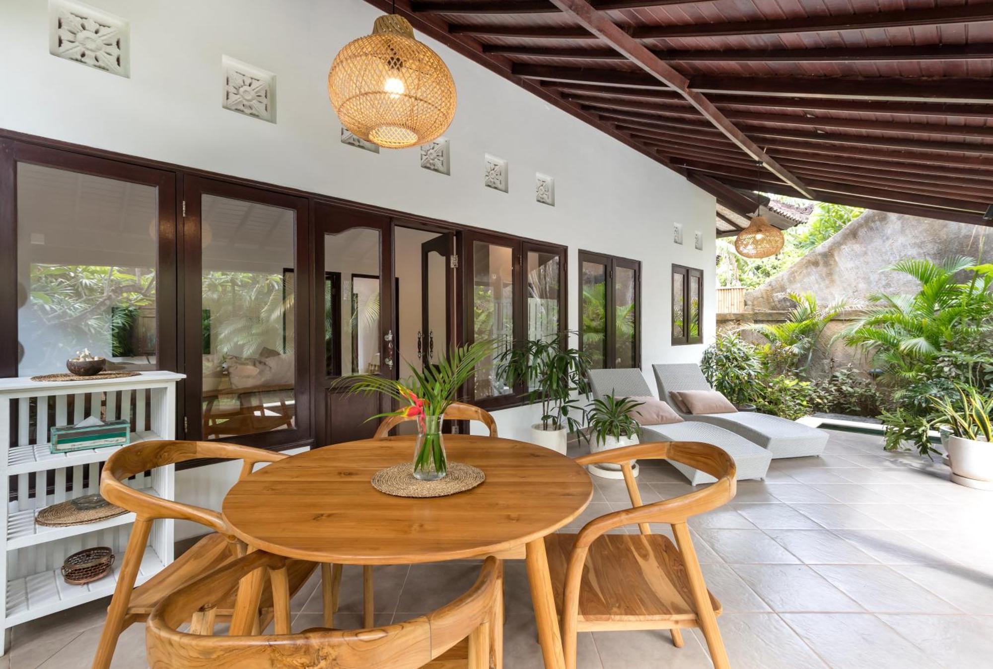 Twist And Shout Villa Seminyak Exterior foto