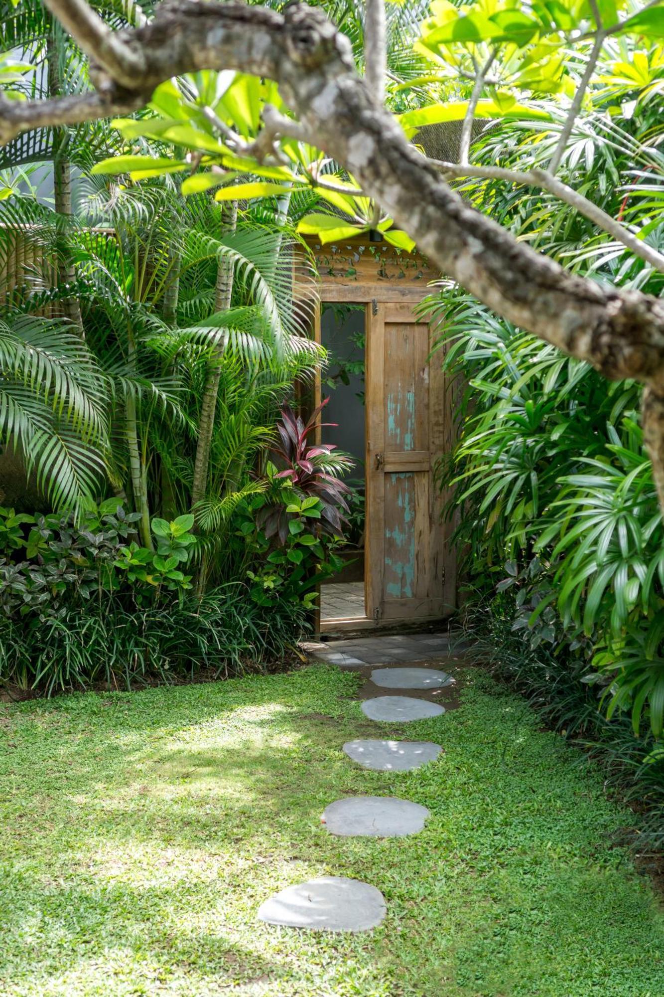 Twist And Shout Villa Seminyak Exterior foto